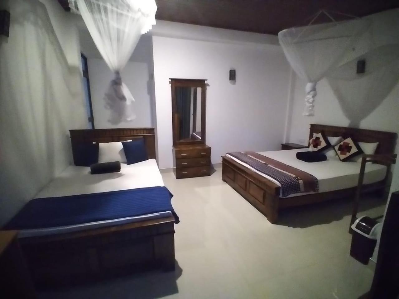 Misty Heaven Bed & Breakfast Ella Room photo